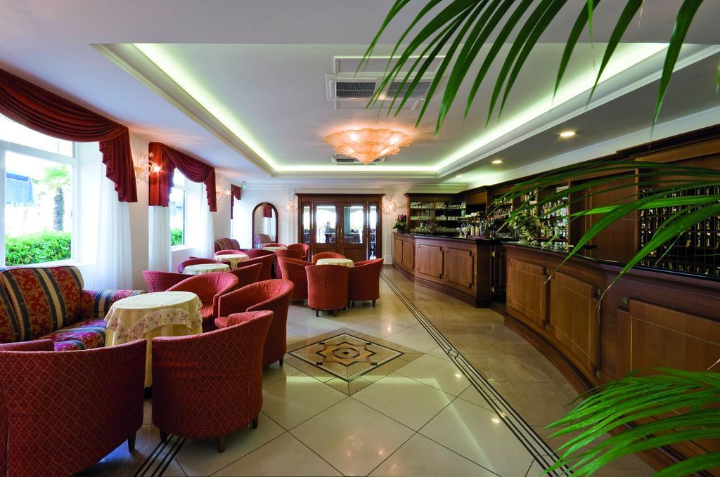 Hotel Capanni Bellaria-Igea Marina Exterior foto
